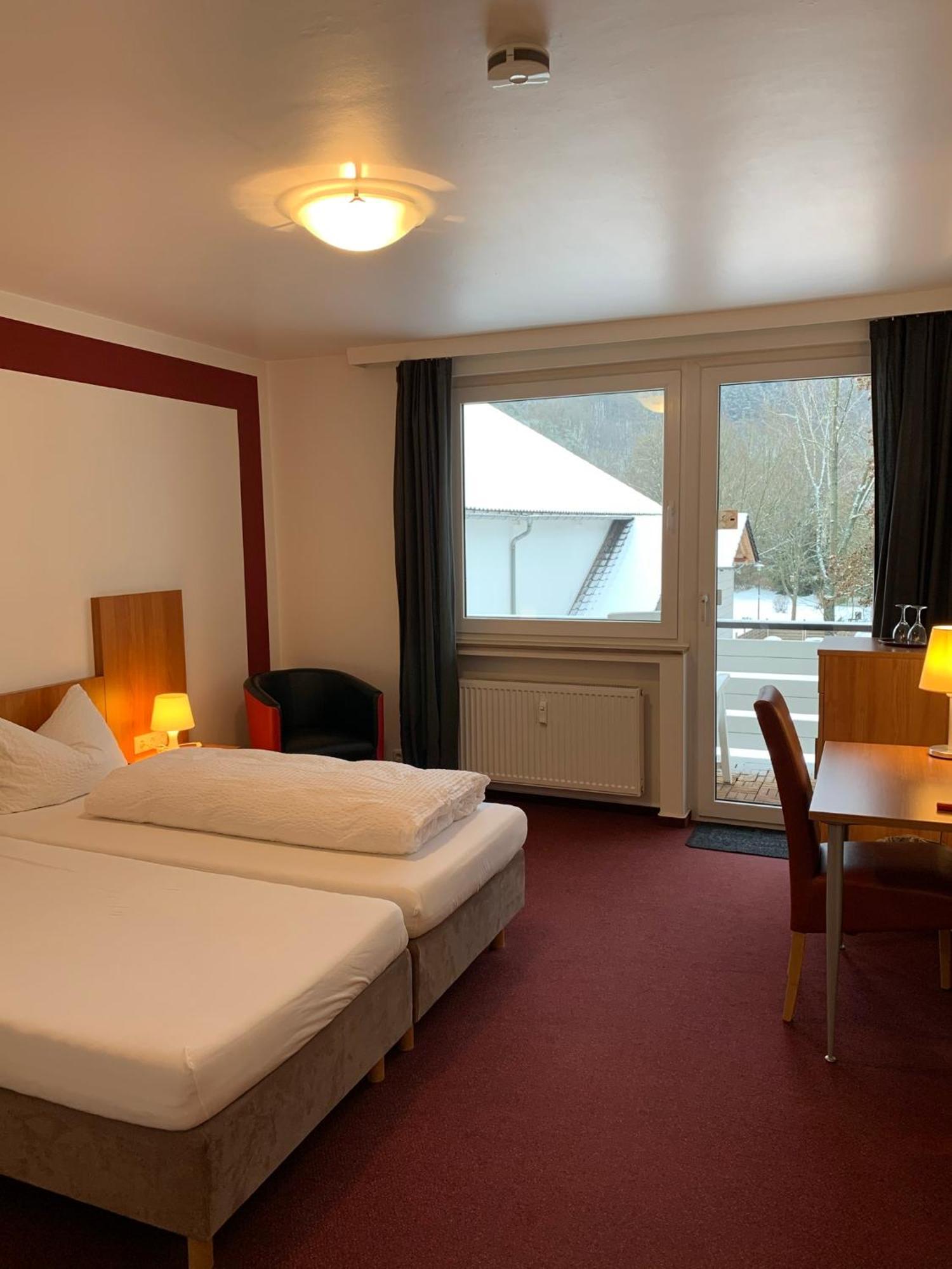 Hotel Wittgensteiner Hof Bad Laasphe Exterior photo